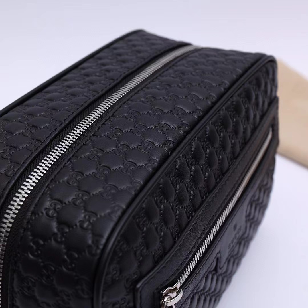 Gucci Cosmetic Case Clutch - DopestKickz