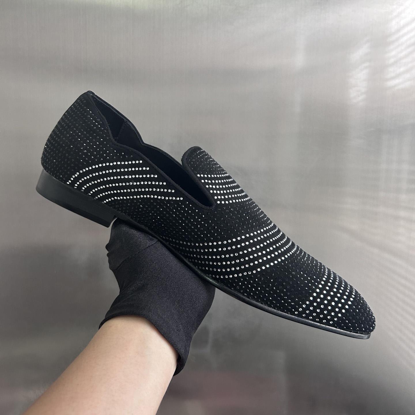 Christian Louboutin Dandy Chick Orlato Velvet Loafers - DopestKickz