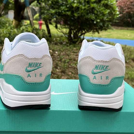 Nike Air Max 1 “Clear Jade” Sneaker    DZ4549-001 - DopestKickz