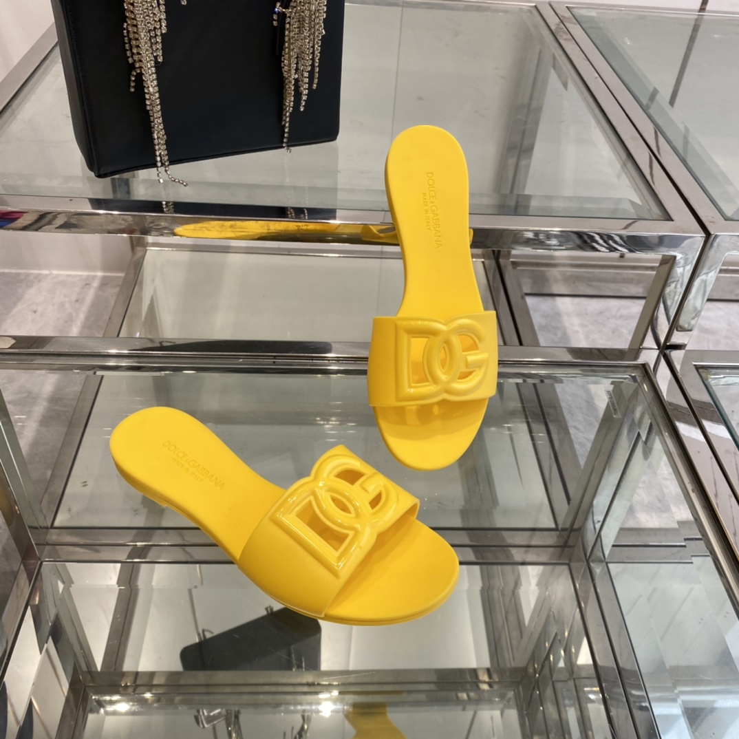 Dolce & Gabbana DG-logo Leather Sandals - DopestKickz