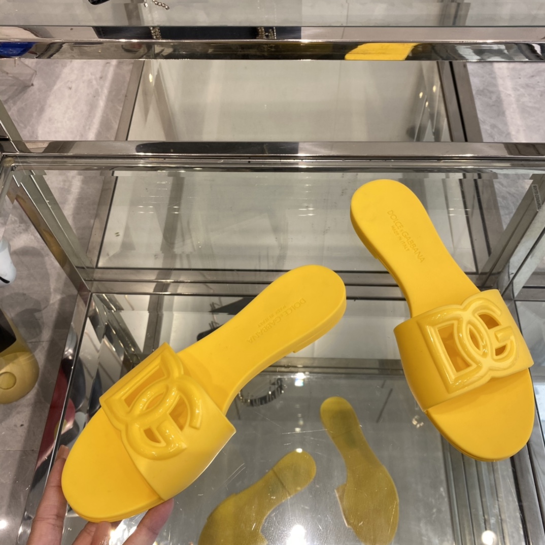 Dolce & Gabbana DG-logo Leather Sandals - DopestKickz