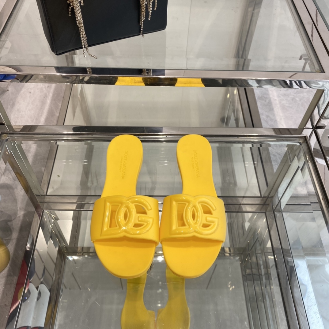 Dolce & Gabbana DG-logo Leather Sandals - DopestKickz