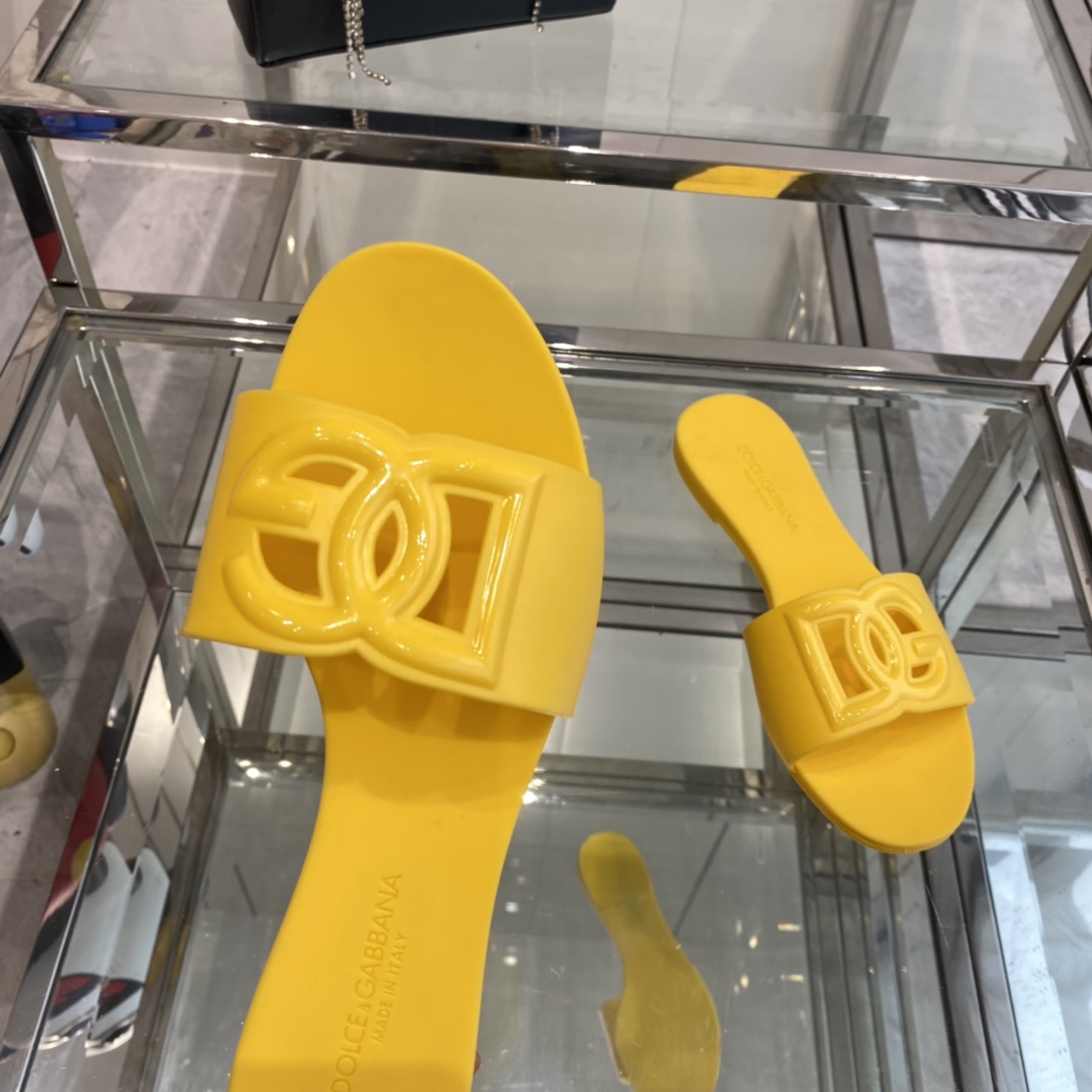 Dolce & Gabbana DG-logo Leather Sandals - DopestKickz