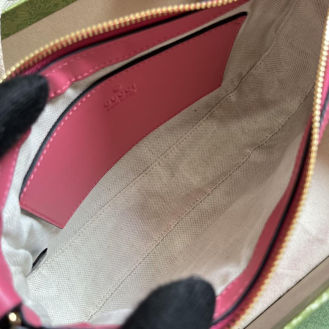 Gucci GG Matelassé Handbag(25-15-8cm) - DopestKickz