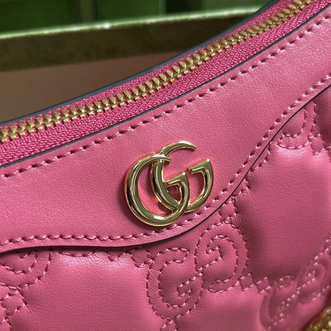 Gucci GG Matelassé Handbag(25-15-8cm) - DopestKickz