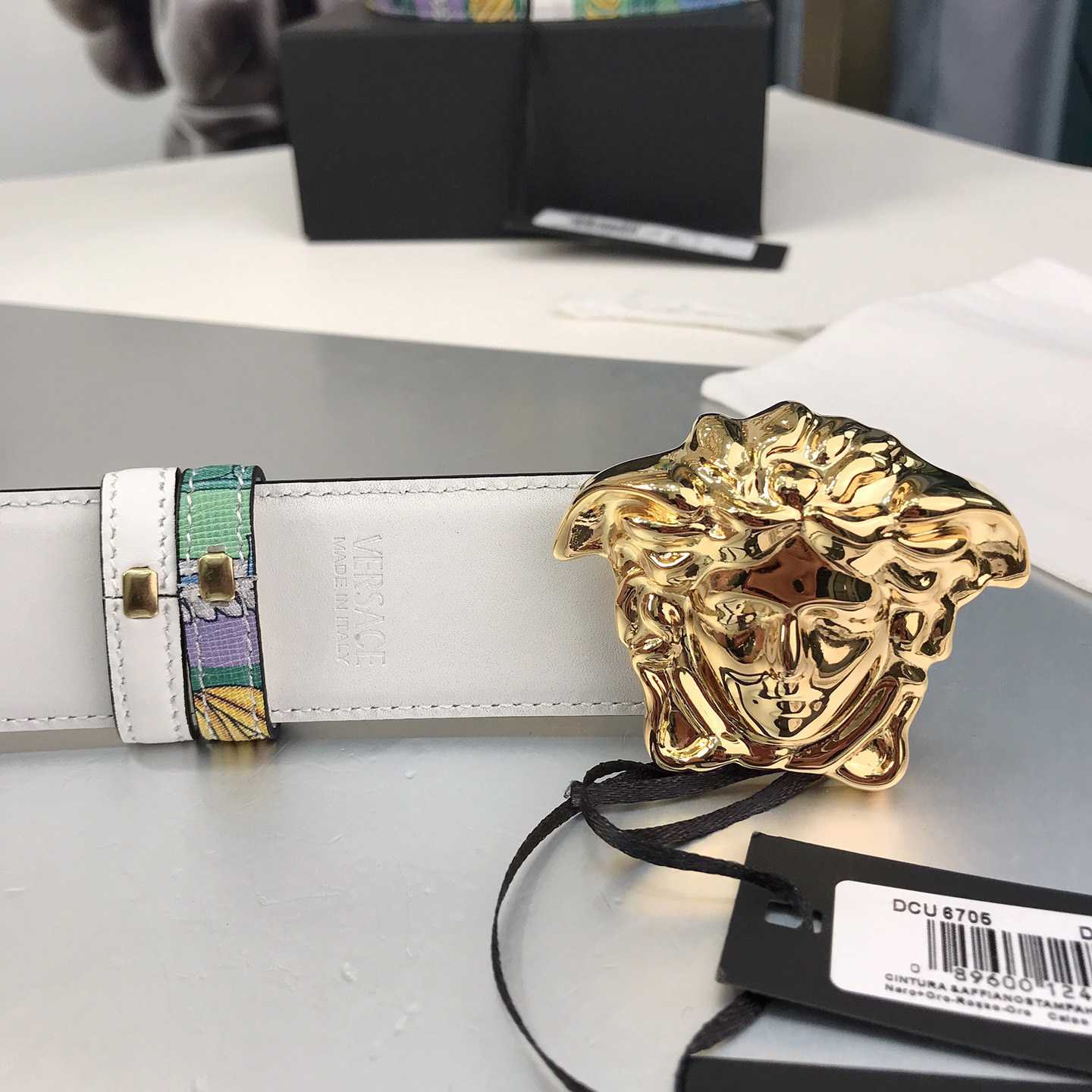 Versace Reversible Barocco Medusa Leather Belt   40mm - DopestKickz