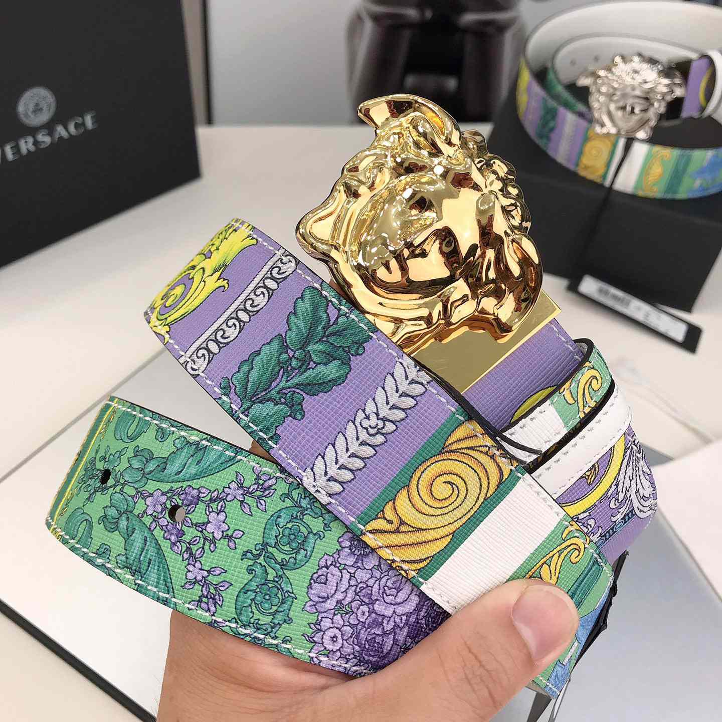 Versace Reversible Barocco Medusa Leather Belt   40mm - DopestKickz