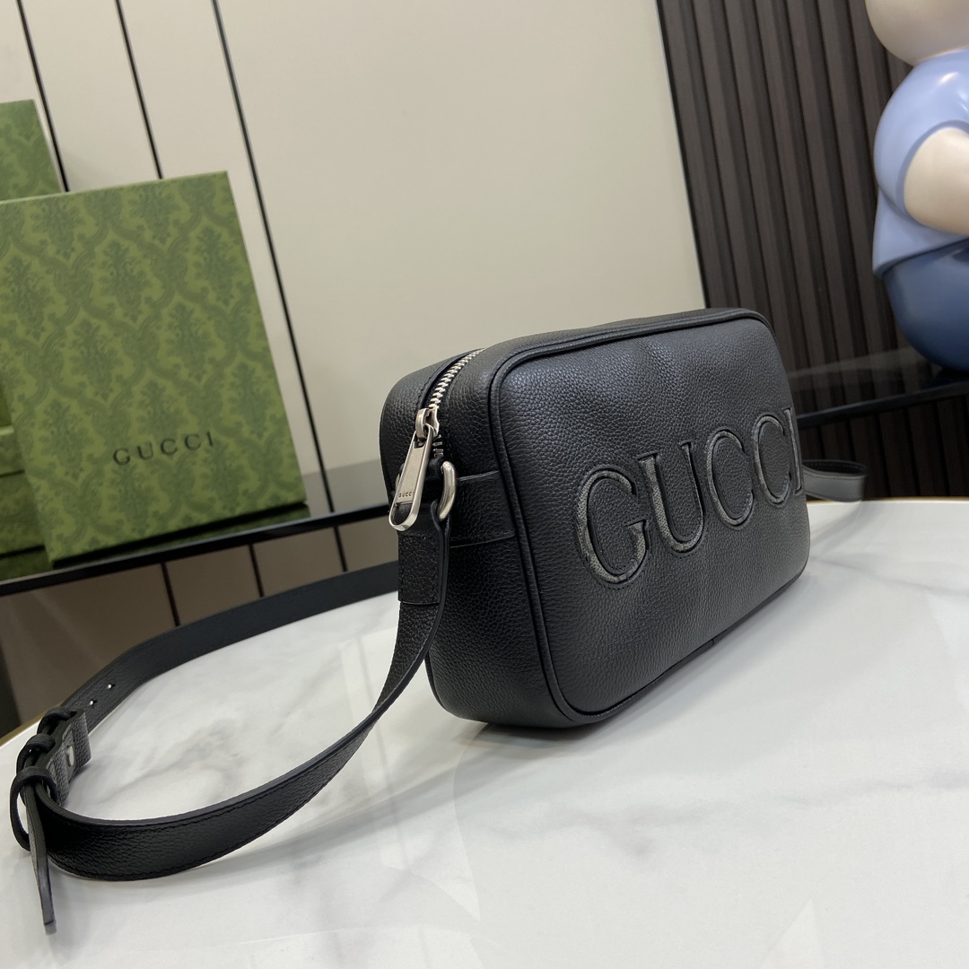 Gucci Mini Shoulder Bag - DopestKickz