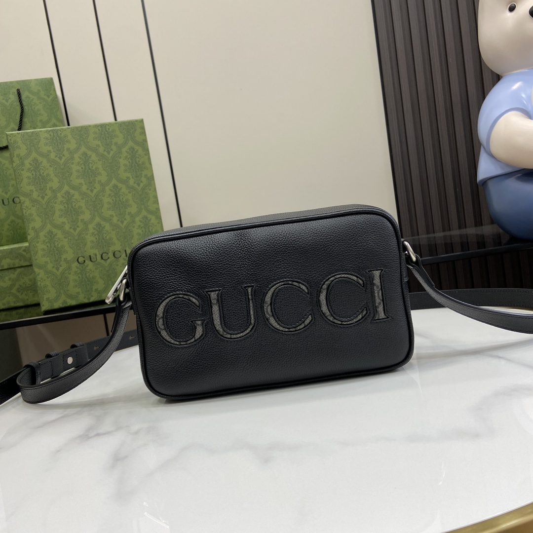 Gucci Mini Shoulder Bag - DopestKickz