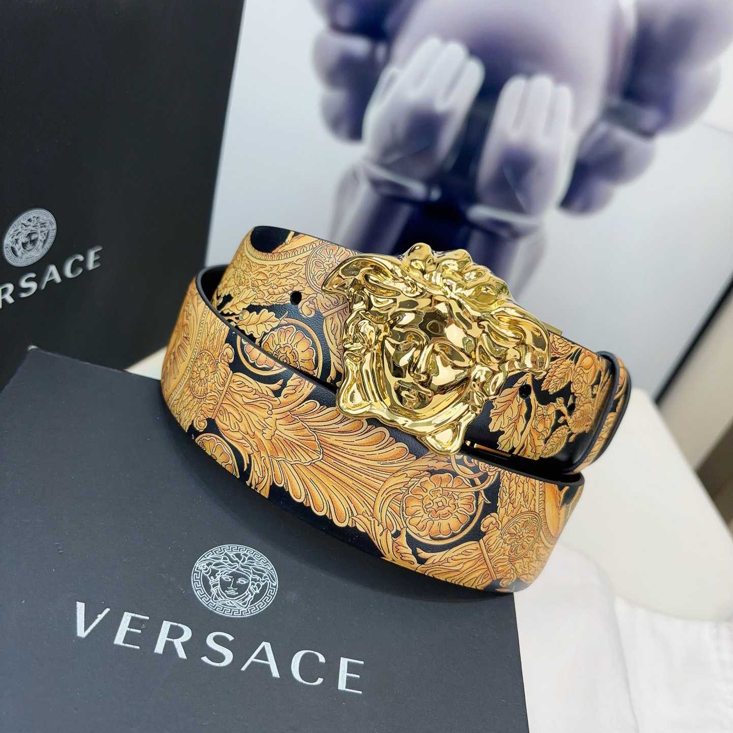 Versace Barocco Reversible Leather Belt    40mm - DopestKickz