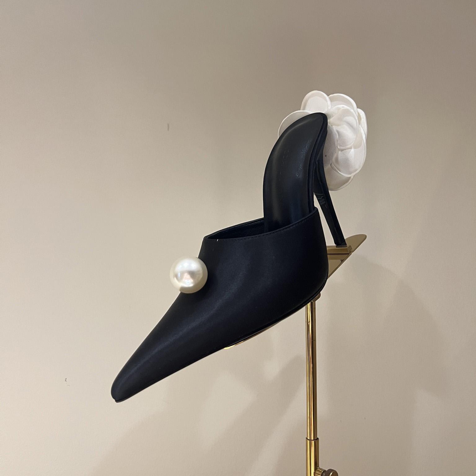 Magda Butrym Heel Sandals - DopestKickz