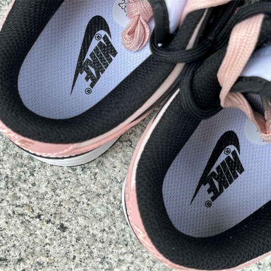 Nike Dunk Low Sneaker            CW1590-100 - DopestKickz