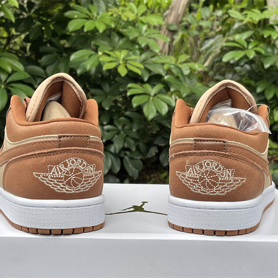 Air Jordan 1 Low Sneaker   FJ3453-200  - DopestKickz