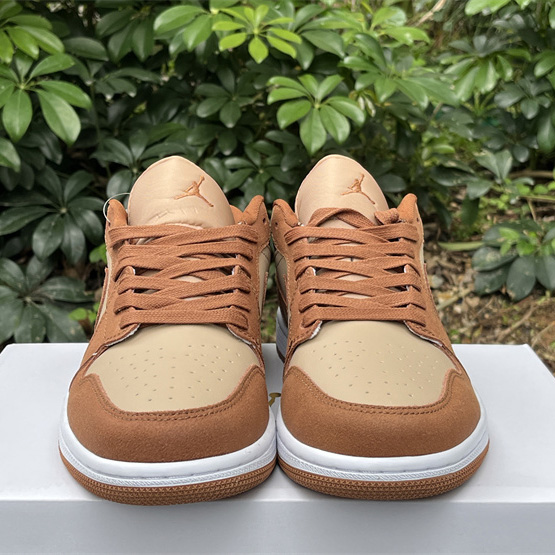 Air Jordan 1 Low Sneaker   FJ3453-200  - DopestKickz