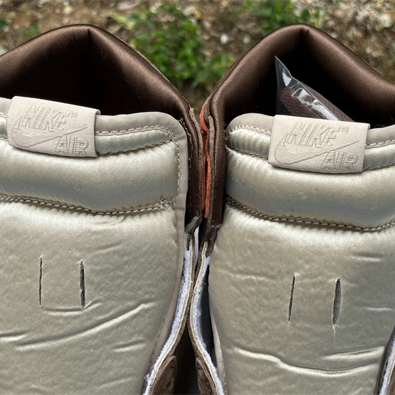 Air Jordan 1 High OG WMNS “Dusted Clay” Sneaker    FQ2941-200 - DopestKickz