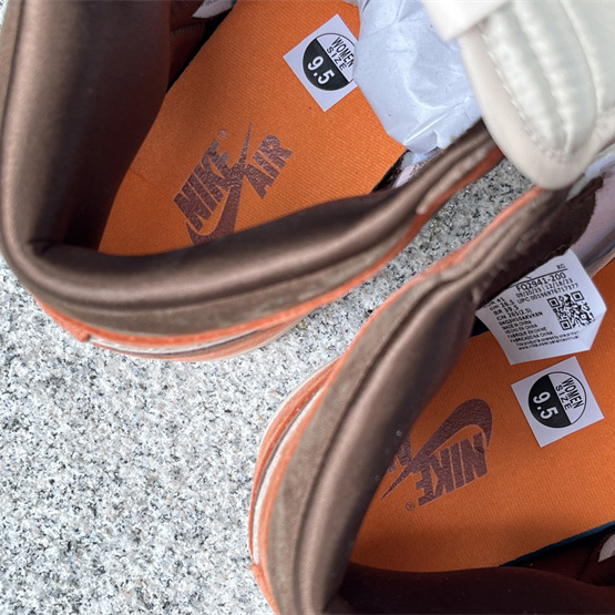 Air Jordan 1 High OG WMNS “Dusted Clay” Sneaker    FQ2941-200 - DopestKickz