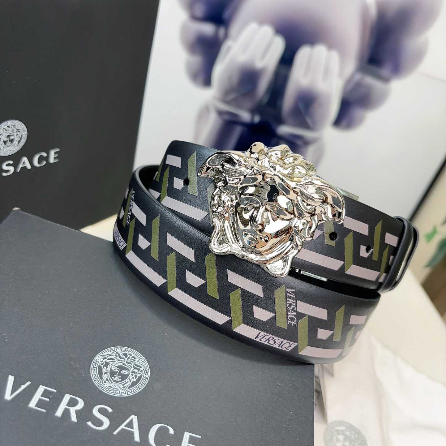 Versace Reversible Leather Belt    40mm - DopestKickz