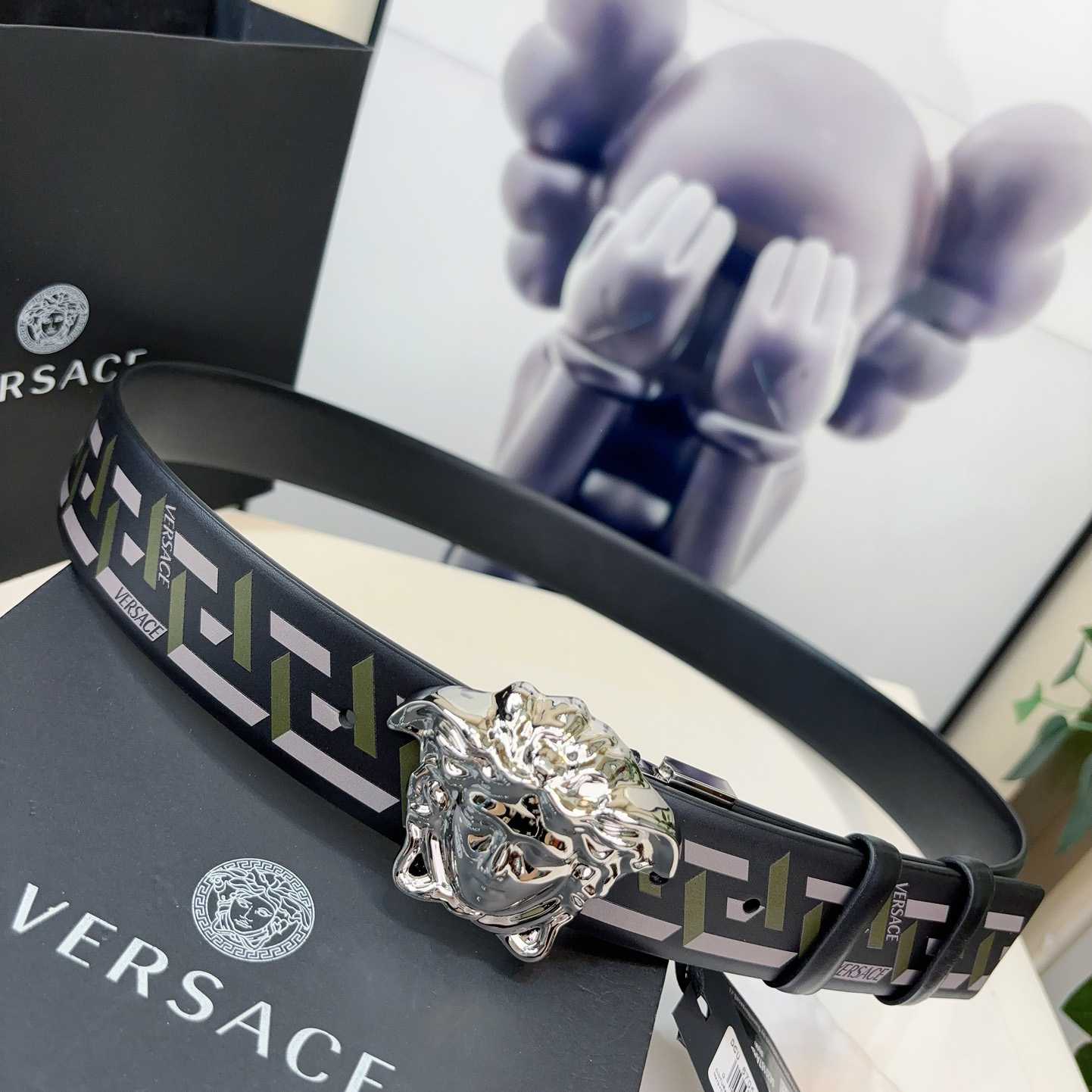 Versace Reversible Leather Belt    40mm - DopestKickz