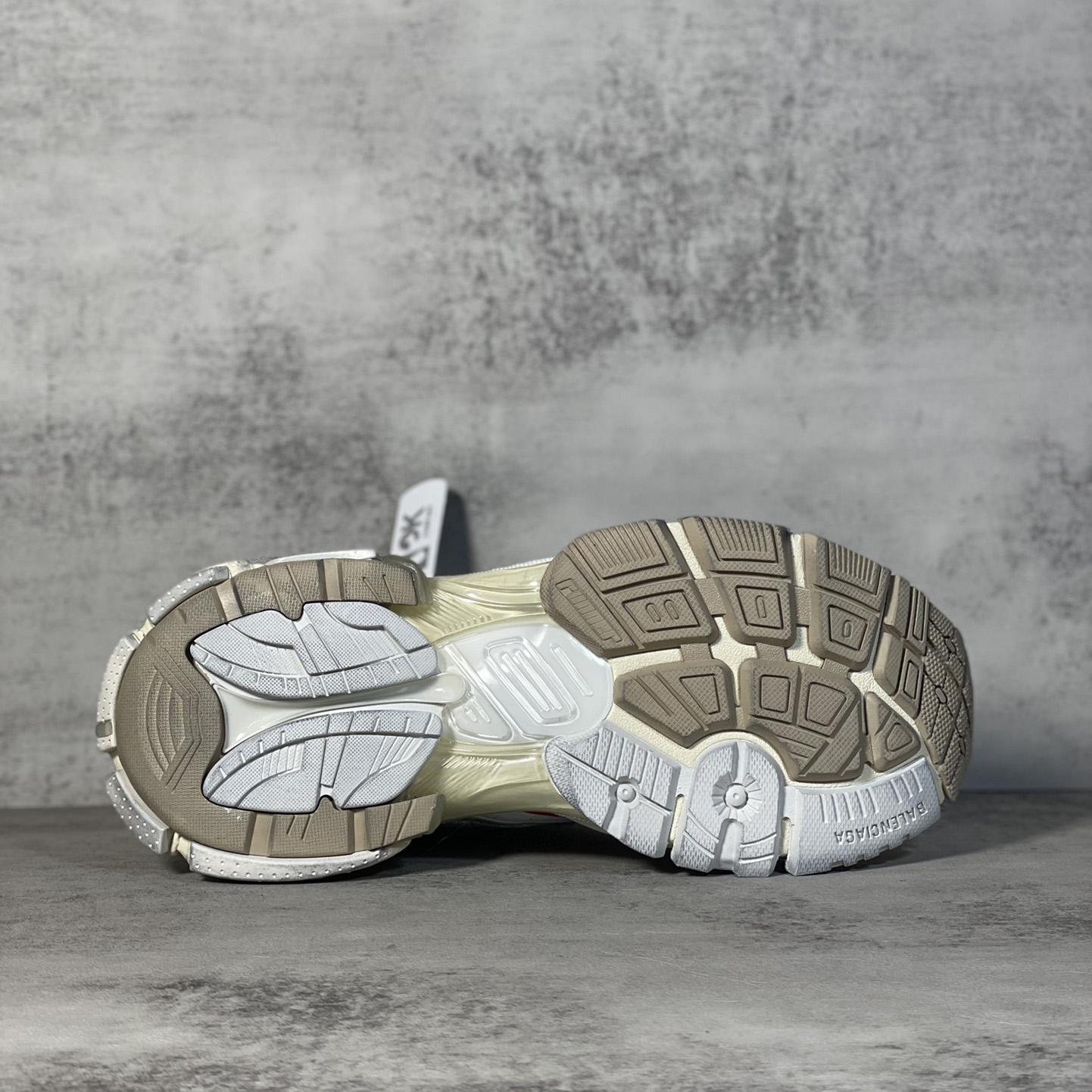 Balenciaga Runner Sneaker  - DopestKickz