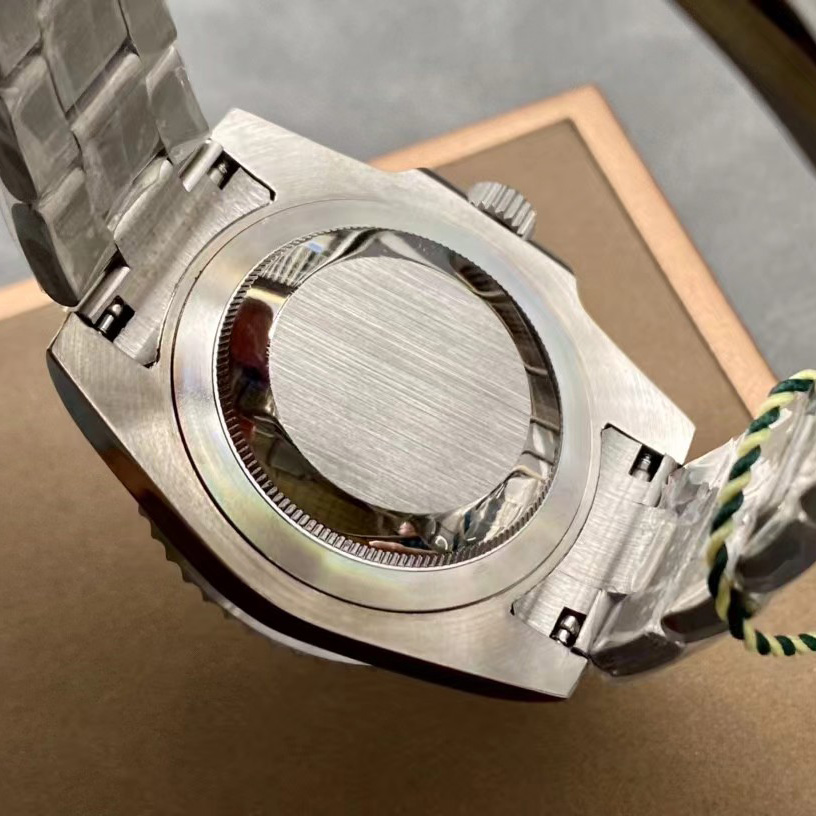 Rolex Submariner Watch     41mm - DopestKickz