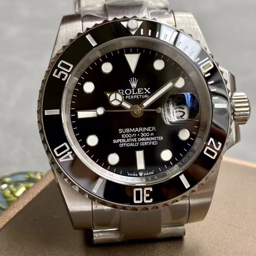 Rolex Submariner Watch     41mm - DopestKickz