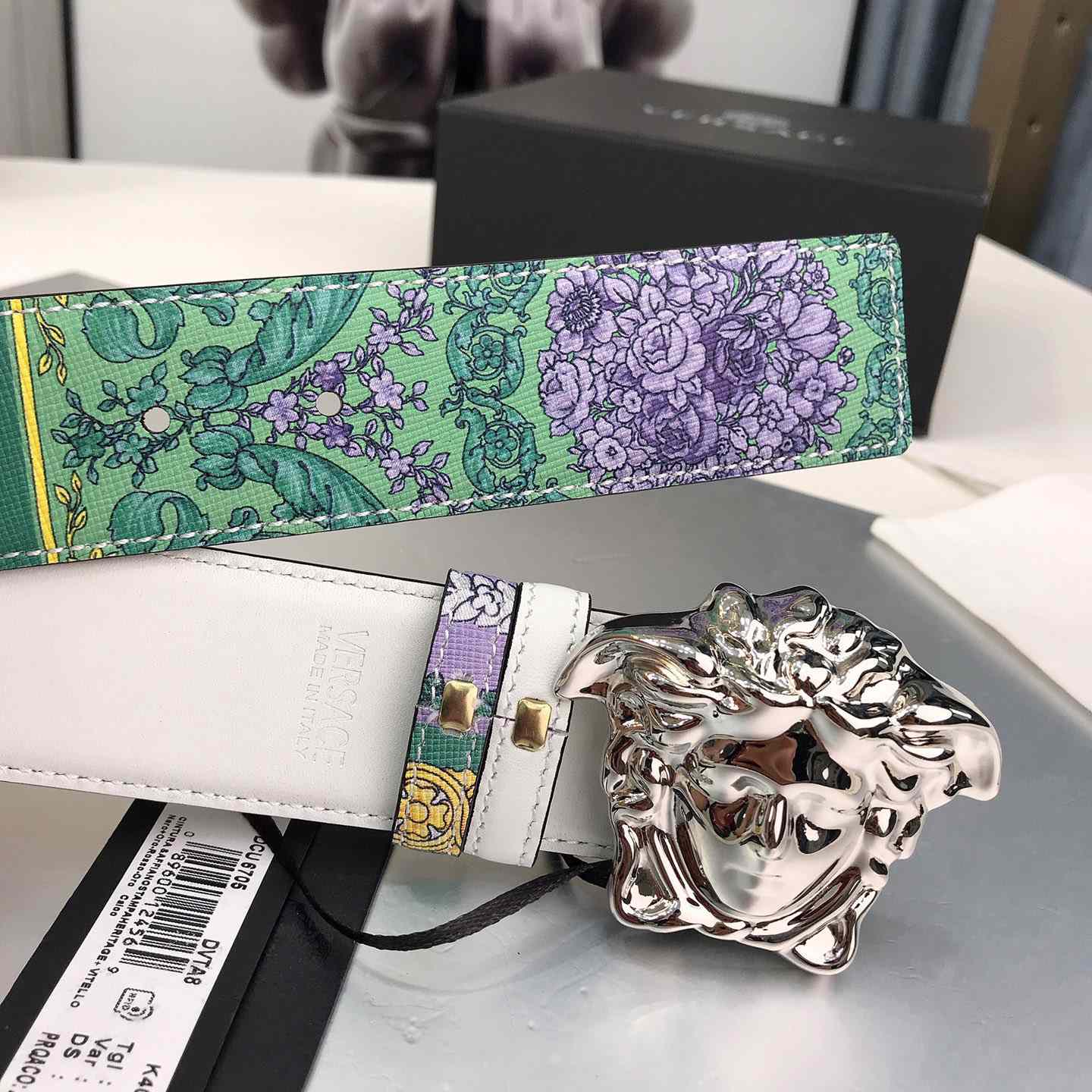 Versace Reversible Barocco Medusa Leather Belt   40mm - DopestKickz