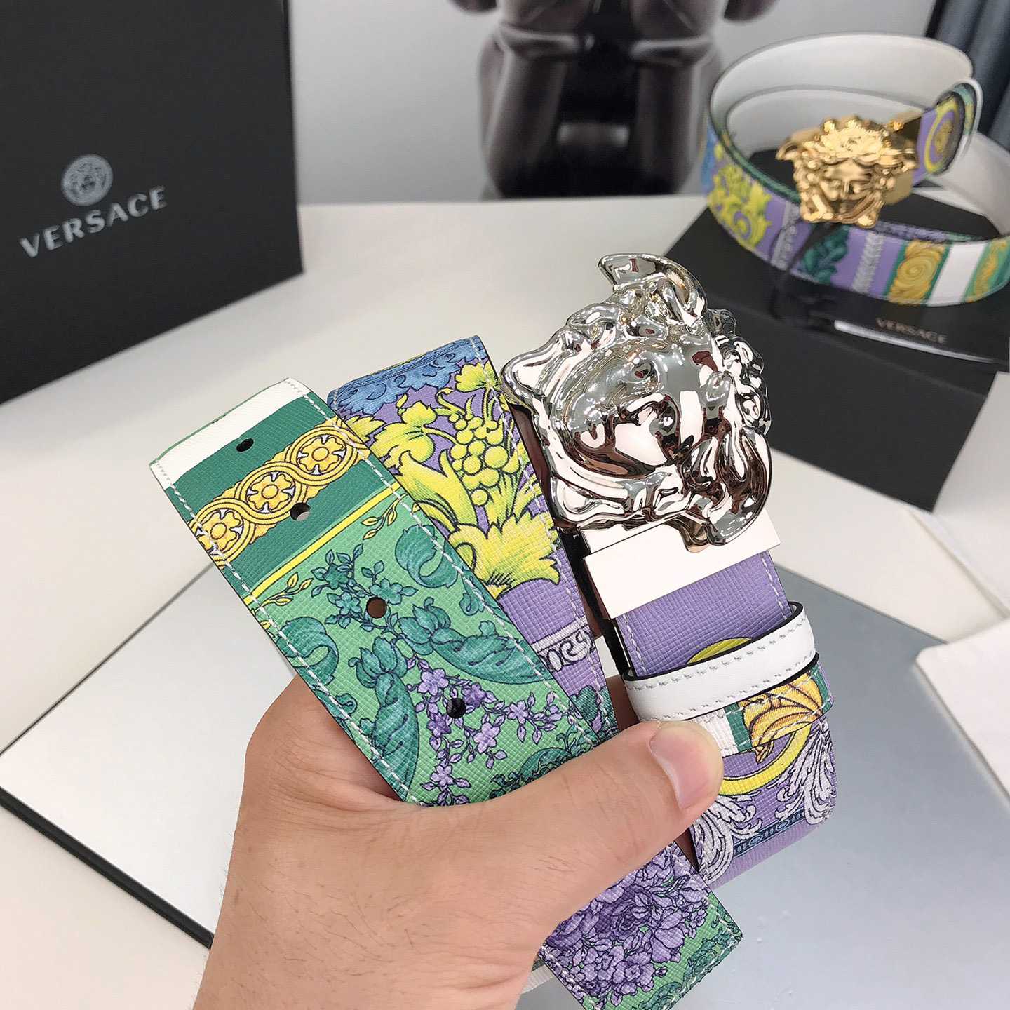 Versace Reversible Barocco Medusa Leather Belt   40mm - DopestKickz