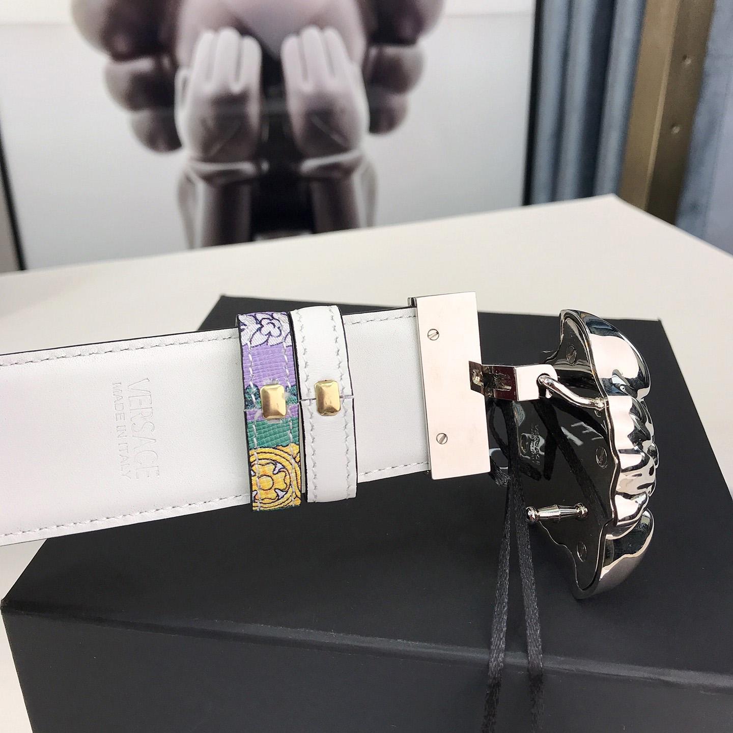 Versace Reversible Barocco Medusa Leather Belt   40mm - DopestKickz