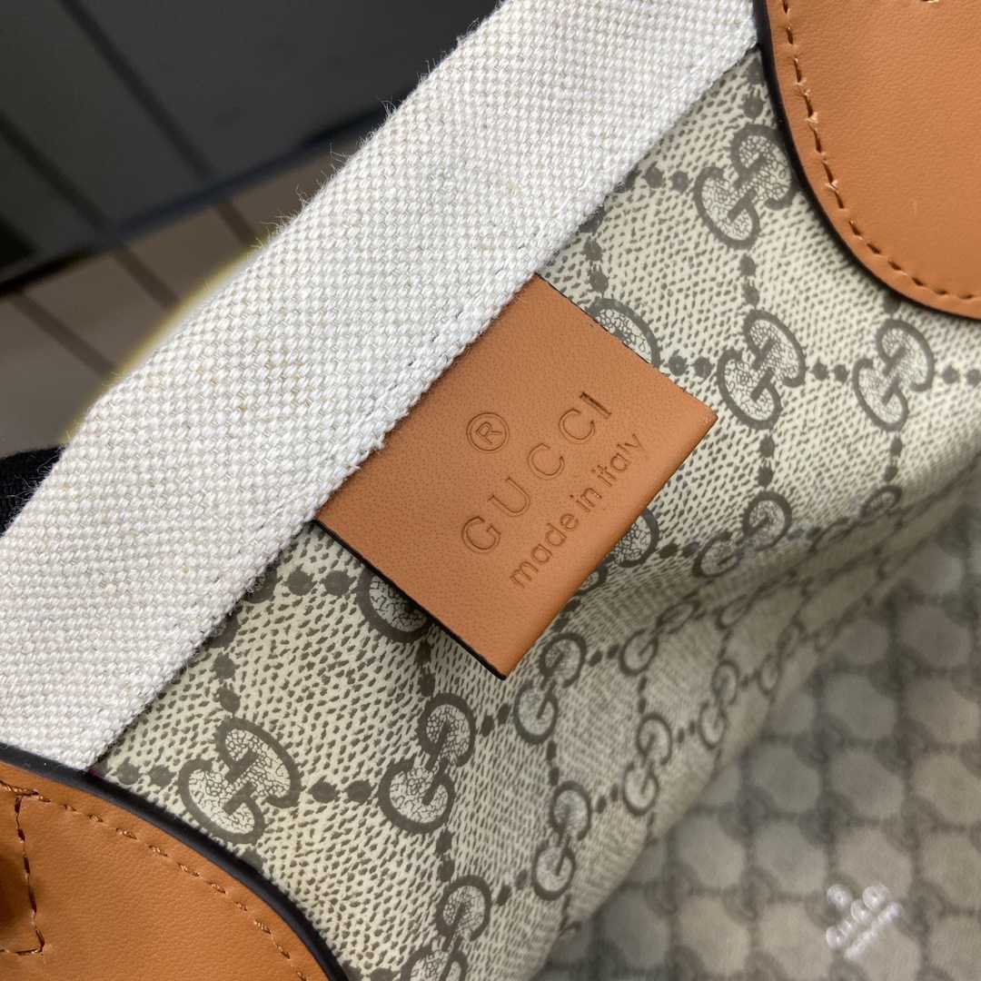 Gucci Medium Tote Bag With Gucci Print - DopestKickz
