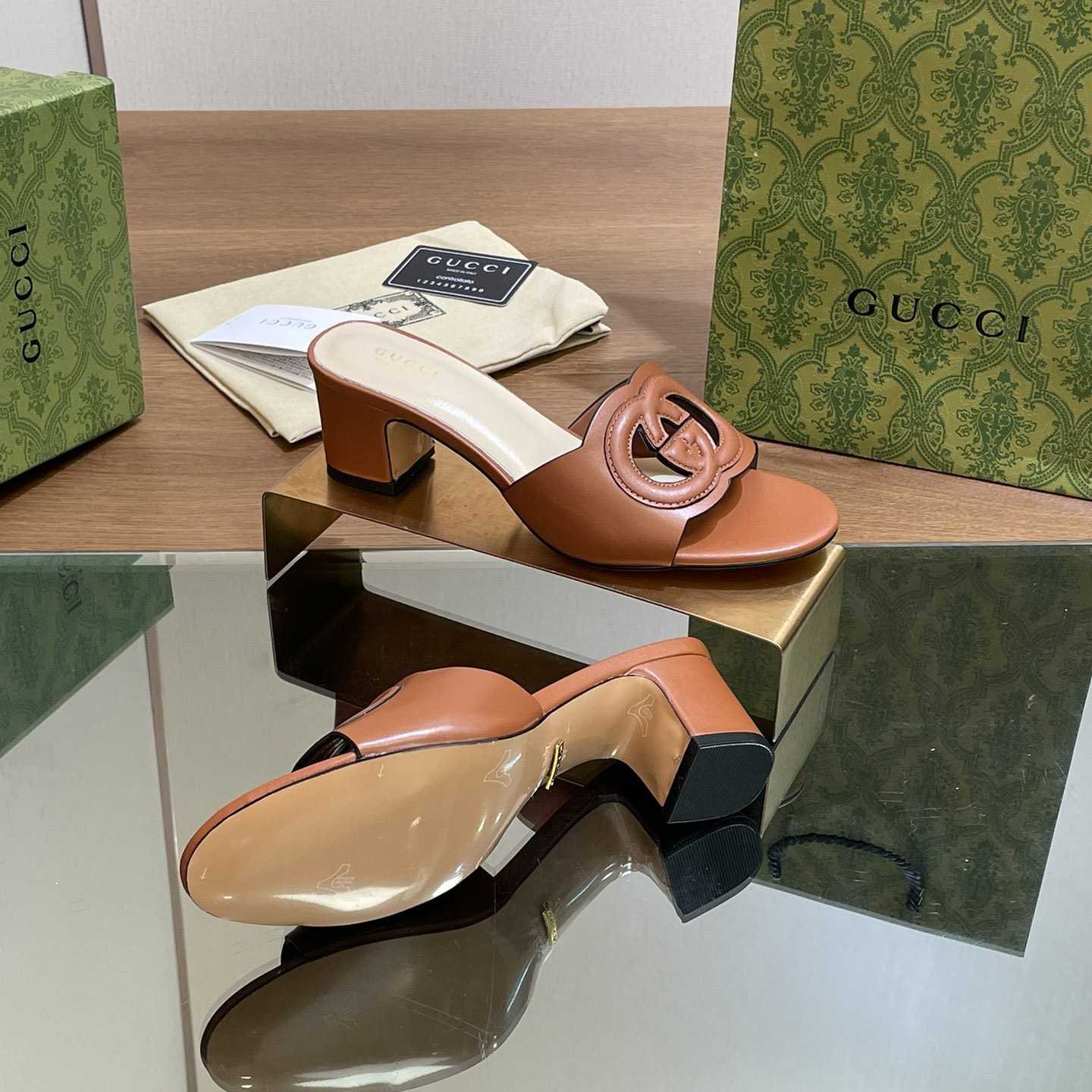 Gucci Women's Interlocking G Slide Sandal  - DopestKickz