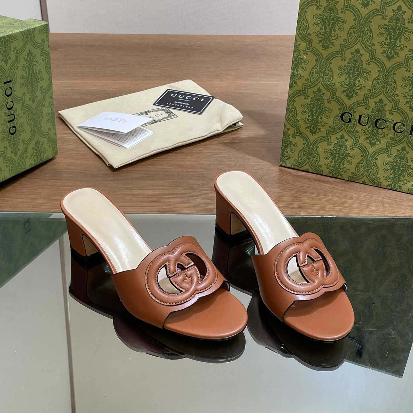 Gucci Women's Interlocking G Slide Sandal  - DopestKickz