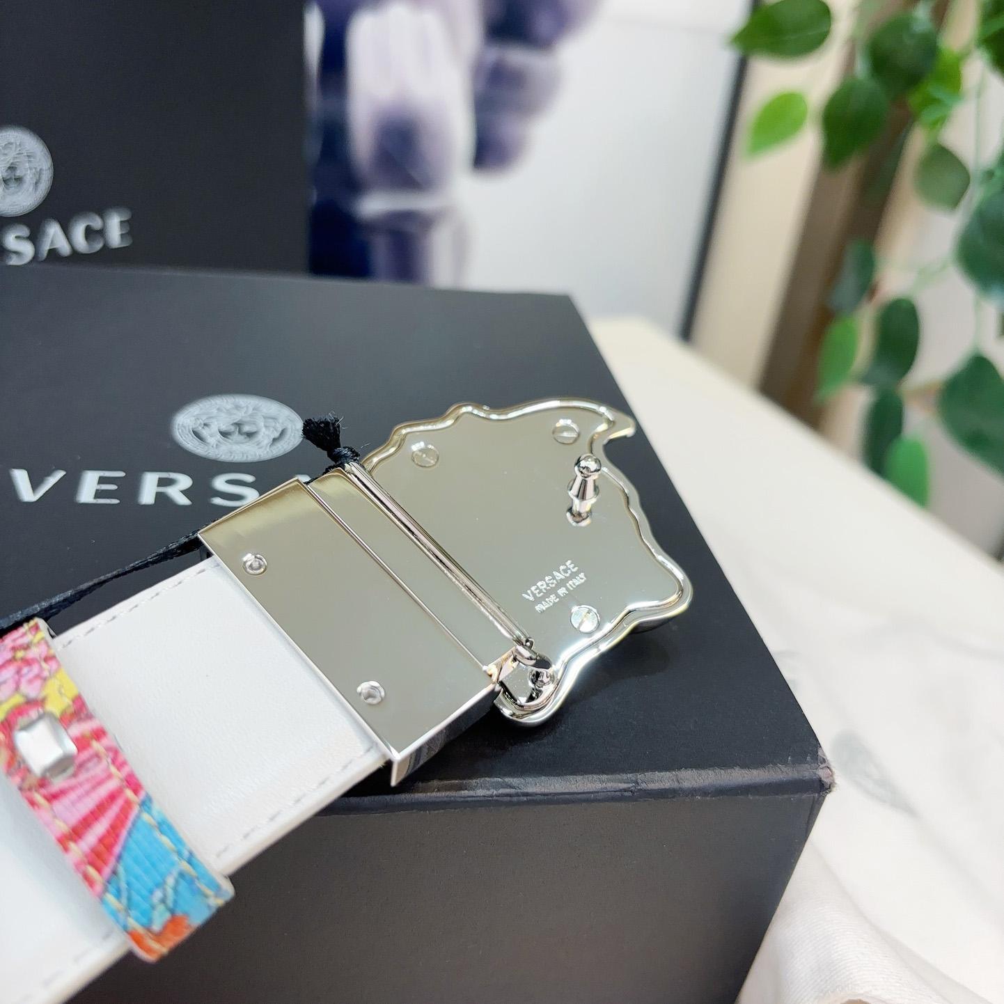 Versace Leather Waist Belt    40mm - DopestKickz