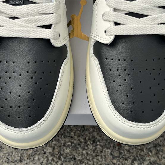 Air Jordan 1 Low WMNS “Jade Smoke” Sneaker    DC0774-001  - DopestKickz