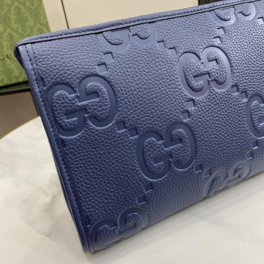 Gucci Jumbo GG Pouch (28.5x 18x 9cm) - DopestKickz