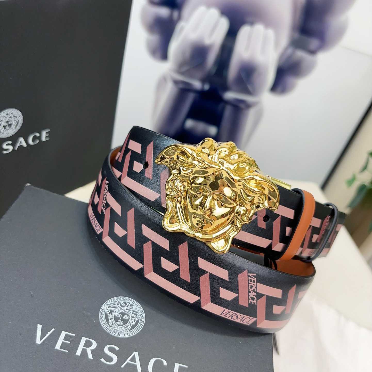Versace Reversible Leather Belt    40mm - DopestKickz