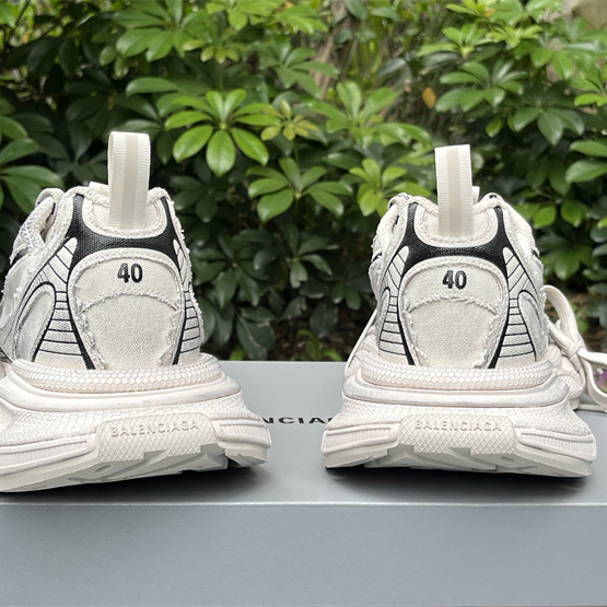 Balenciaga 3XL Sneaker  - DopestKickz