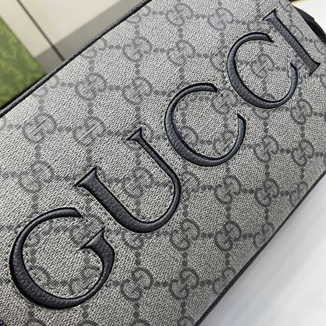 Gucci Mini Shoulder Bag - DopestKickz