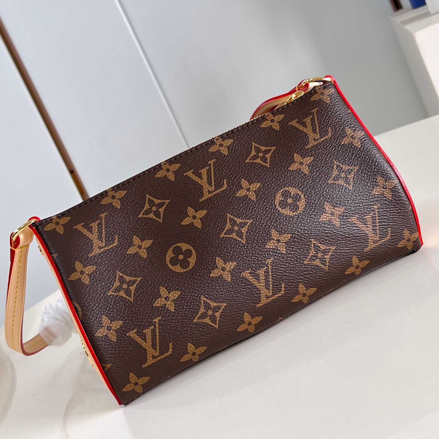 Louis Vuitton Pochette Tirette   M47123 - DopestKickz