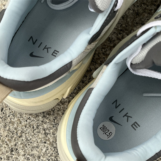 Nike V2K  Sneaker       FZ3596-072 - DopestKickz