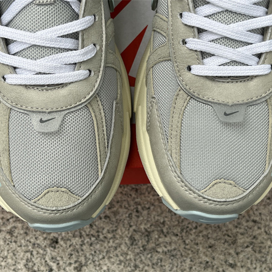 Nike V2K  Sneaker       FZ3596-072 - DopestKickz