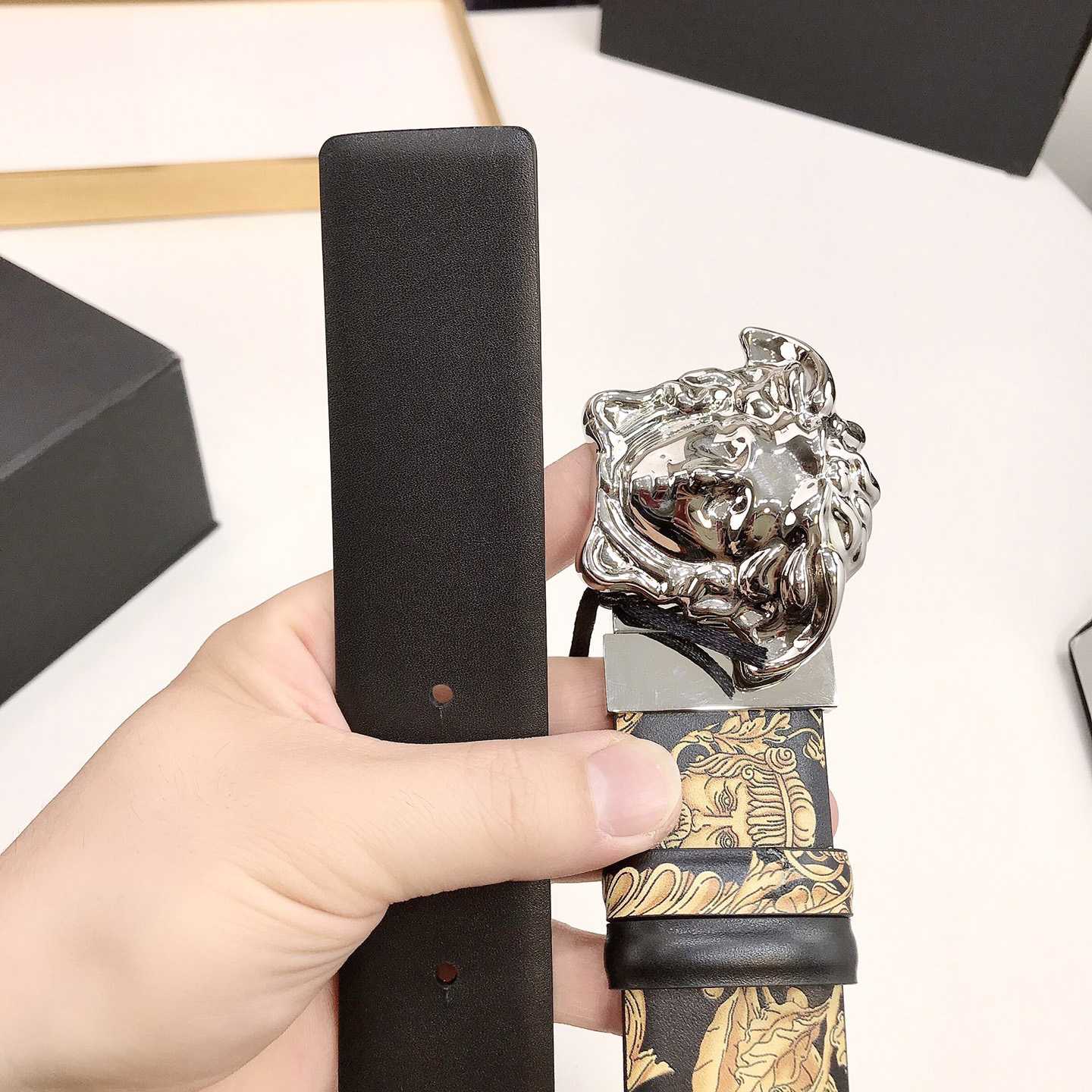 Versace Barocco Reversible Leather Belt    40mm - DopestKickz