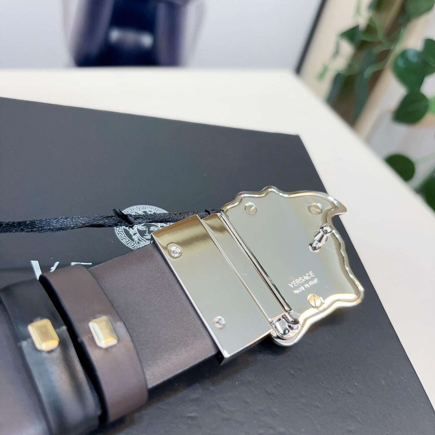 Versace Reversible Leather Belt    40mm - DopestKickz