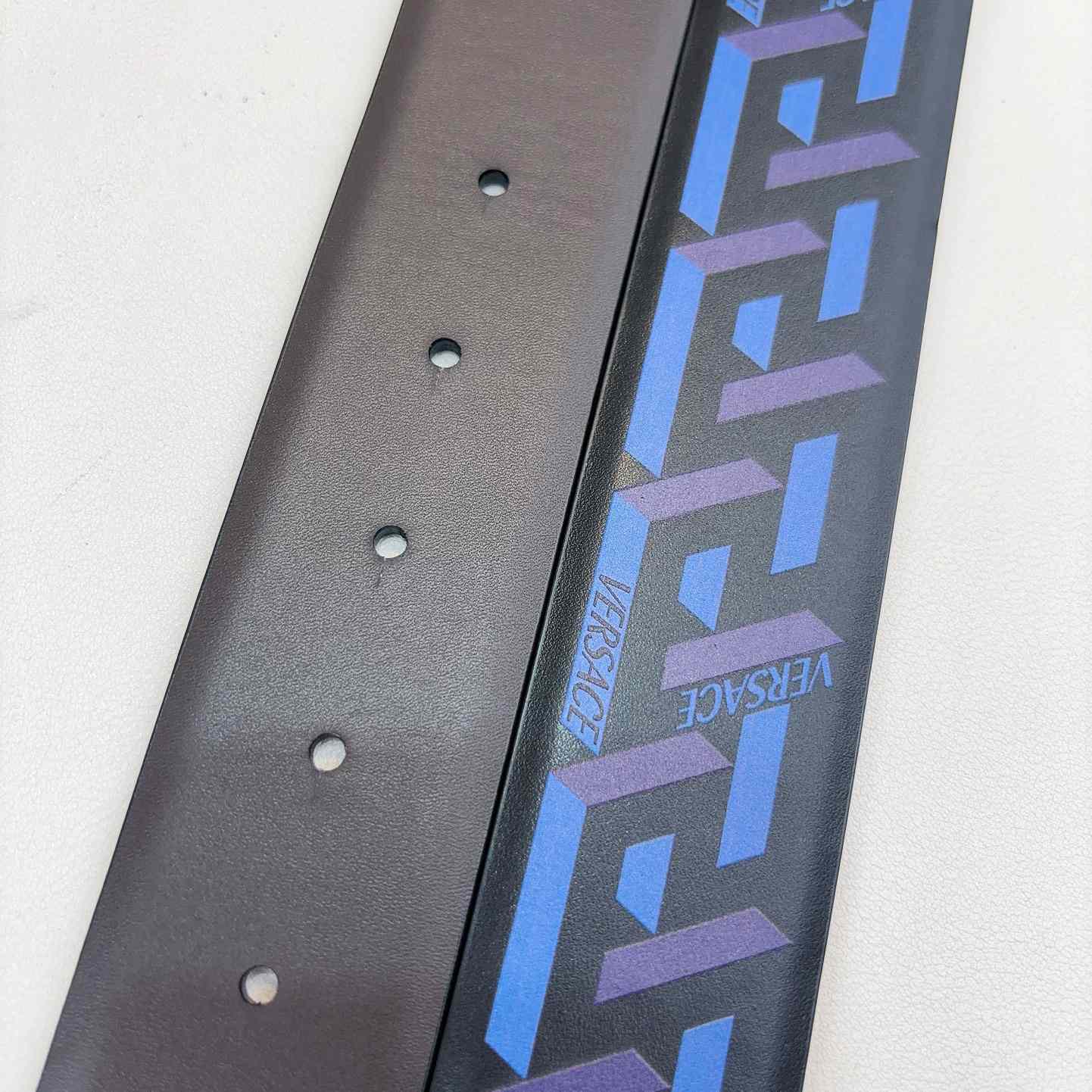 Versace Reversible Leather Belt    40mm - DopestKickz