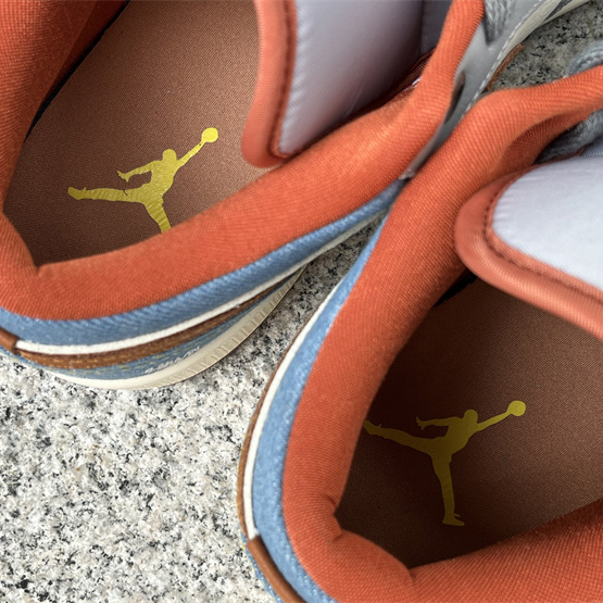 Air Jordan 1 Low Sneaker   FZ5045-091 - DopestKickz