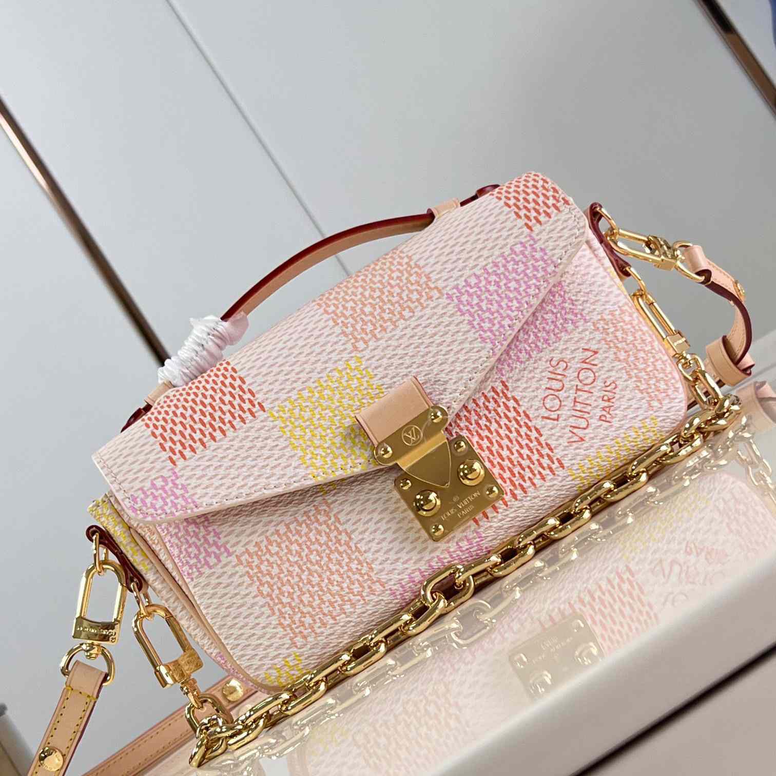 Louis Vuitton Pochette Métis East West    N40749 - DopestKickz