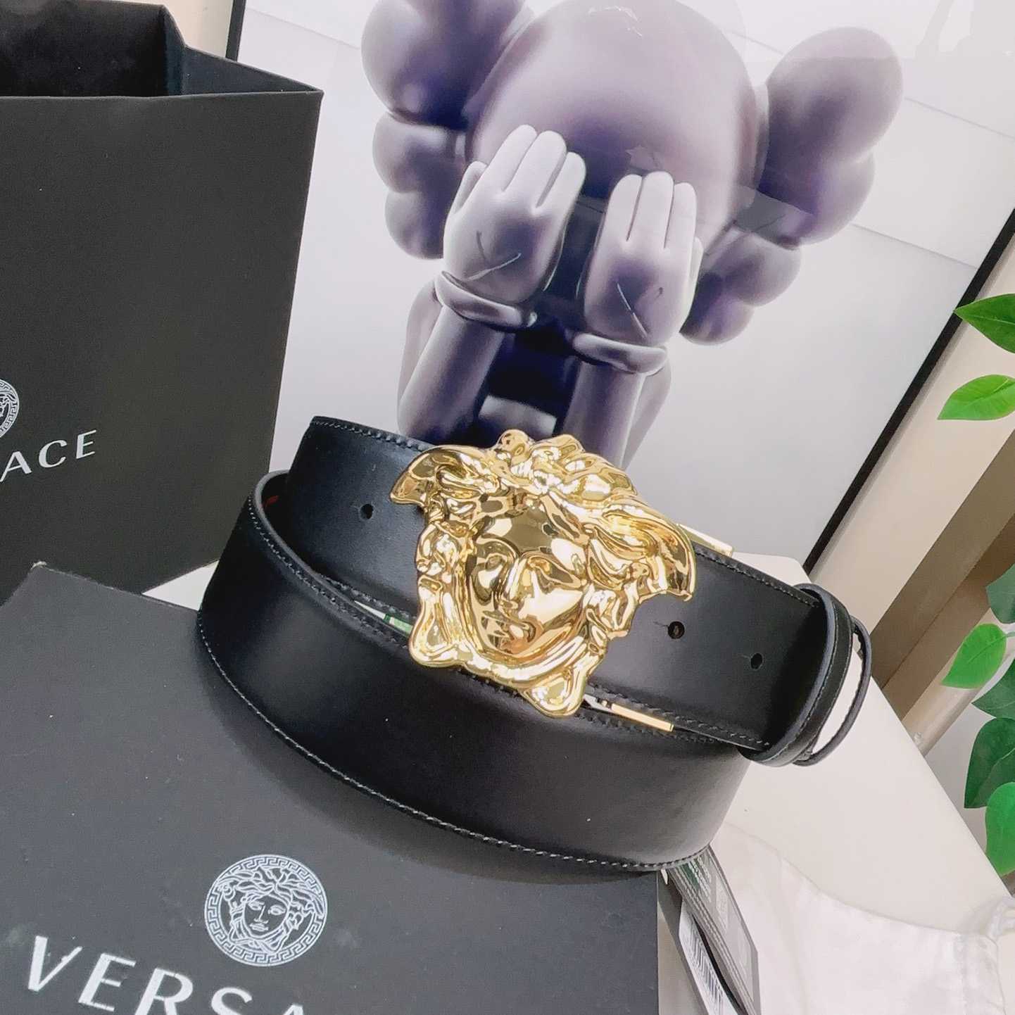 Versace Medusa Greek-print Leather Belt    40mm - DopestKickz