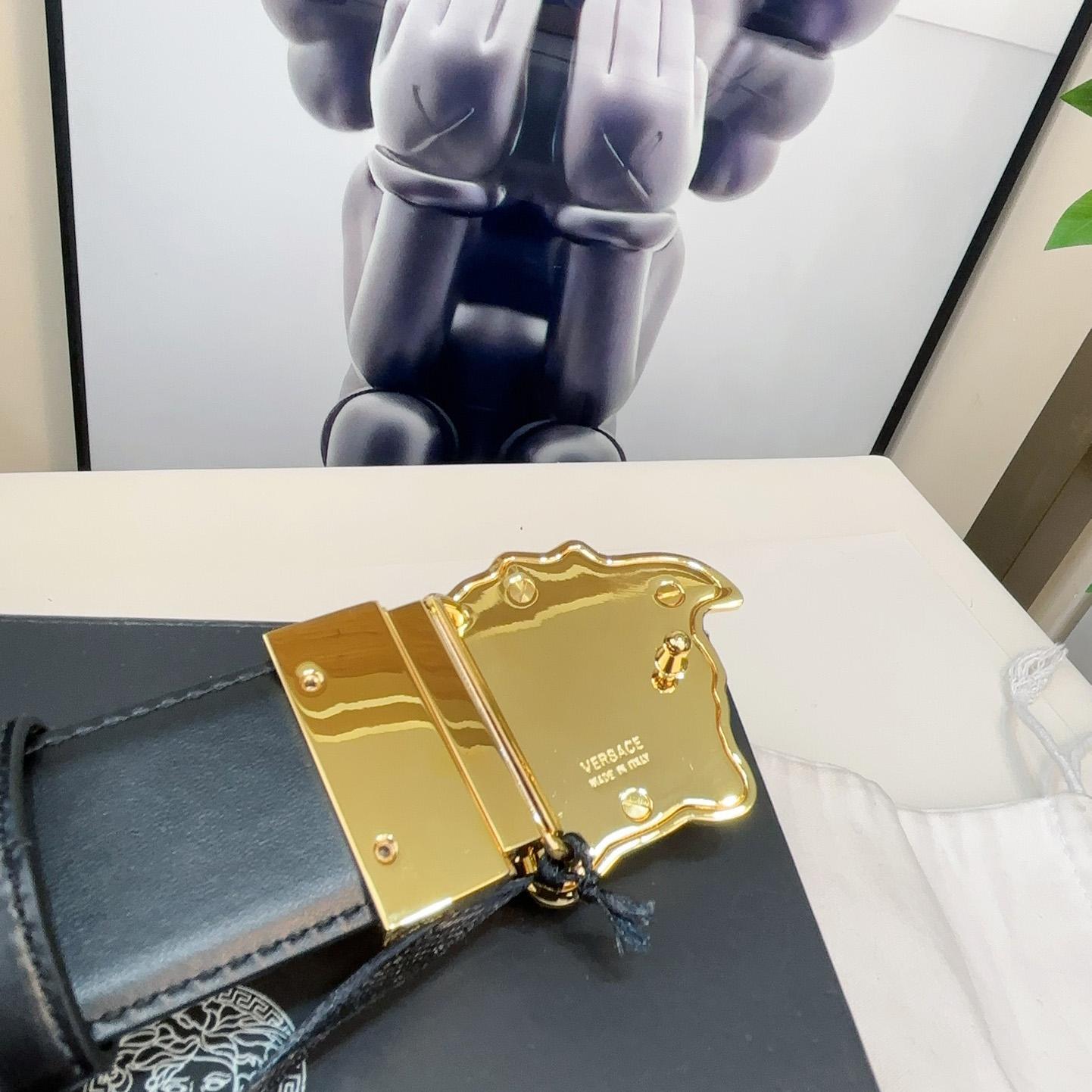 Versace Medusa Greek-print Leather Belt    40mm - DopestKickz