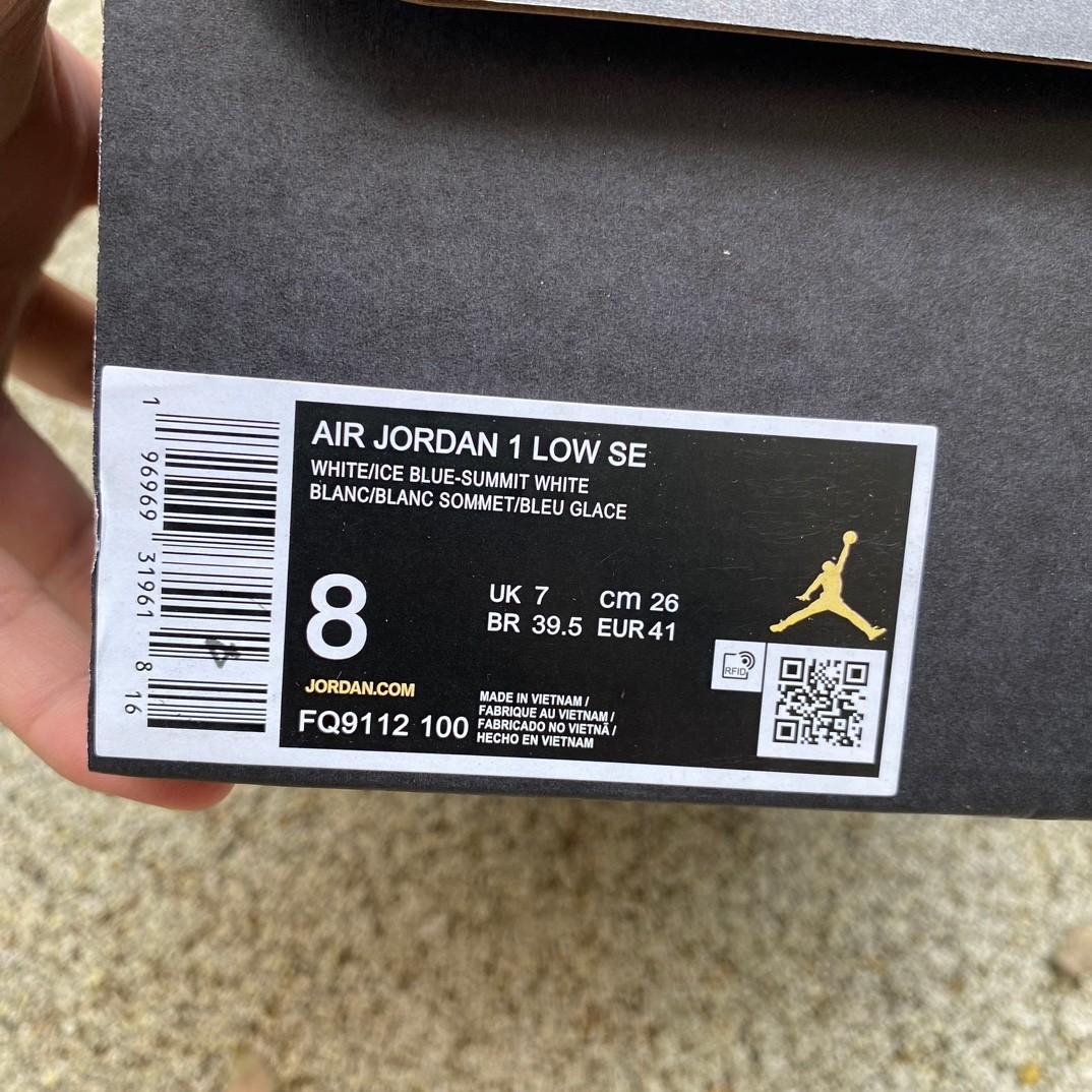 Air Jordan 1 Low Sneaker     FQ9112-100 - DopestKickz