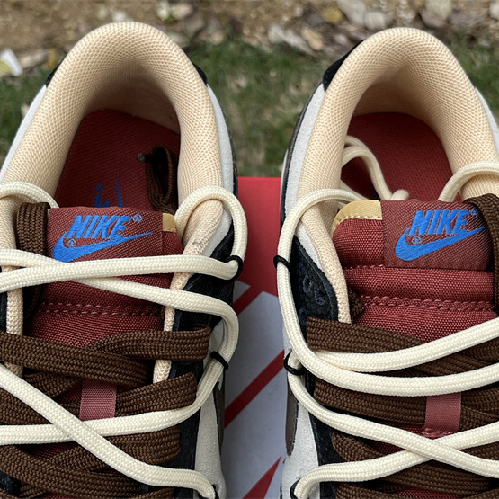 Nike Dunk Low Sneaker    DR9704-200 - DopestKickz