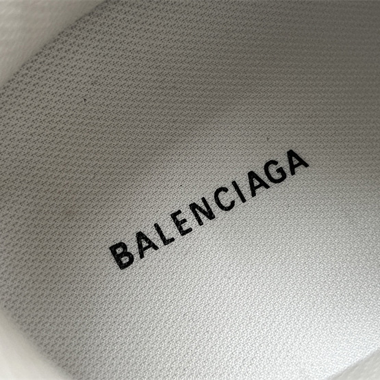 Balenciaga Cargo Sneaker  - DopestKickz